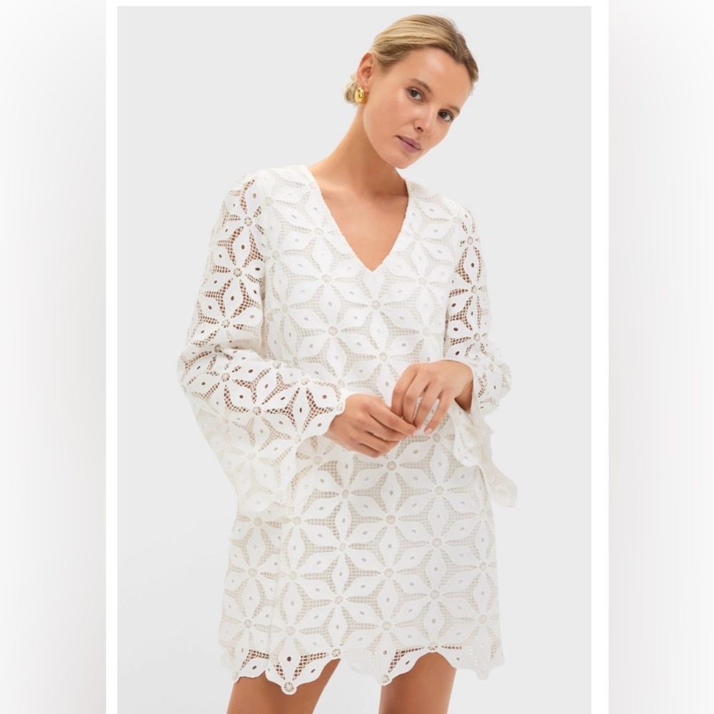 TUCKERNUCK $248 White Floral Lace Camilla Dress, Size M - Picture 2 of 15